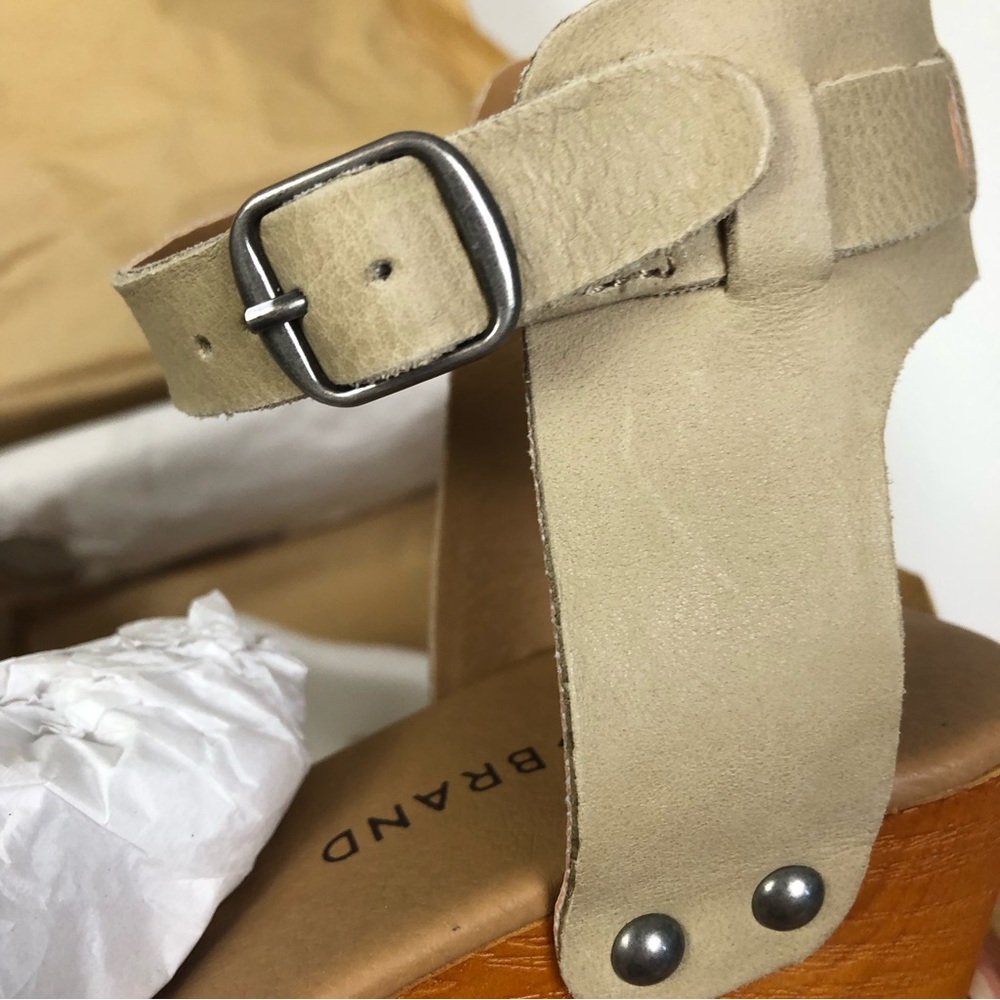 LUCKY Brand Whitneigh Heels Platform Wood Block Sandal - Picture 10 of 13